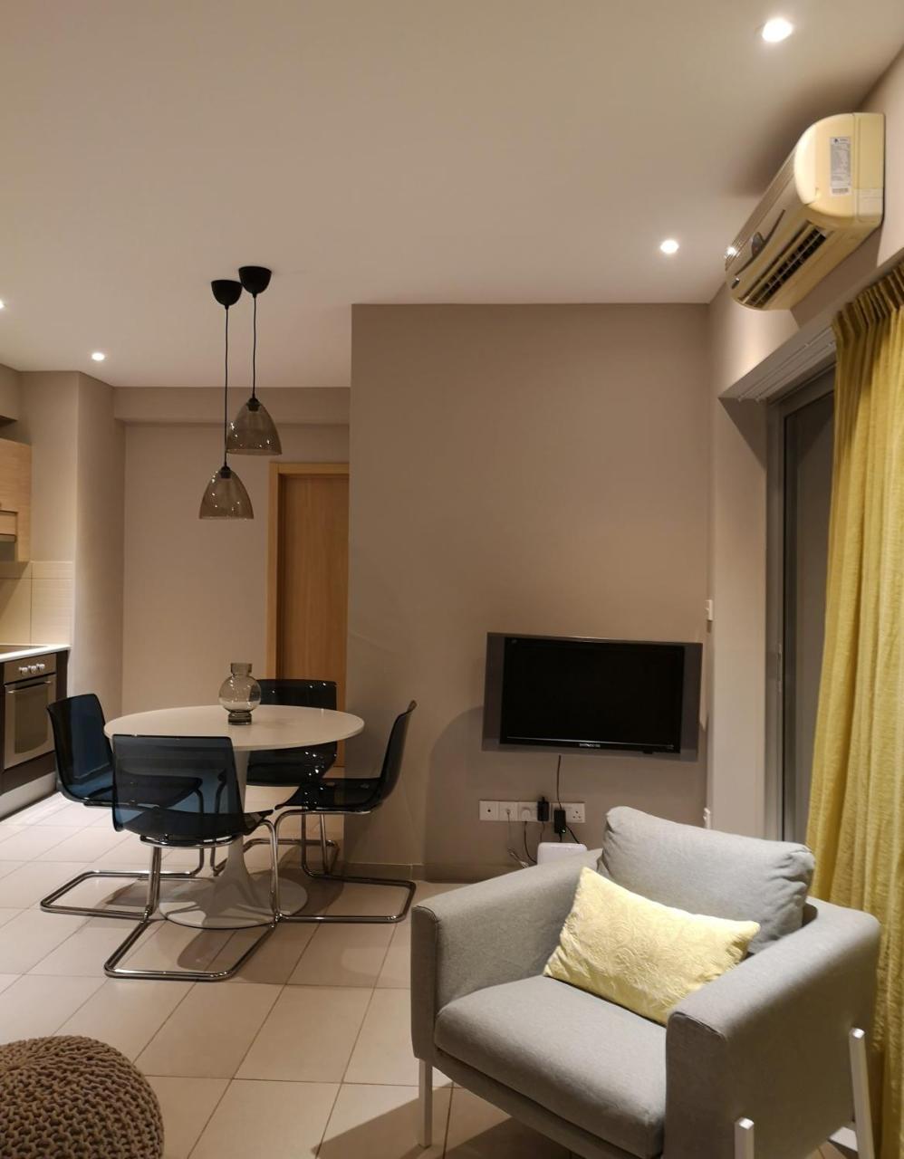 Beachfront Amazing New Apartment Limassol Exterior foto